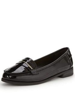 Shoe Box Star Apron Detail Patent Loafer - Standard Fit